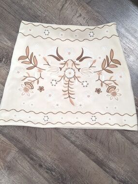 Embroidered Cream Floral Mini Skirt
